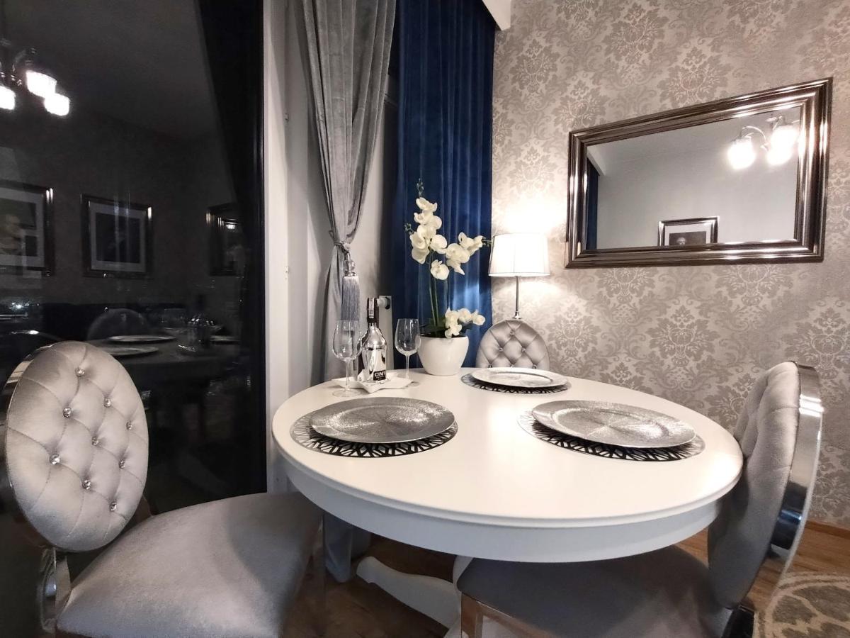 Prymasa Tysiaclecia 83A City Center Viev Sperate Bedroom By Perfect Apart 530 华沙 外观 照片
